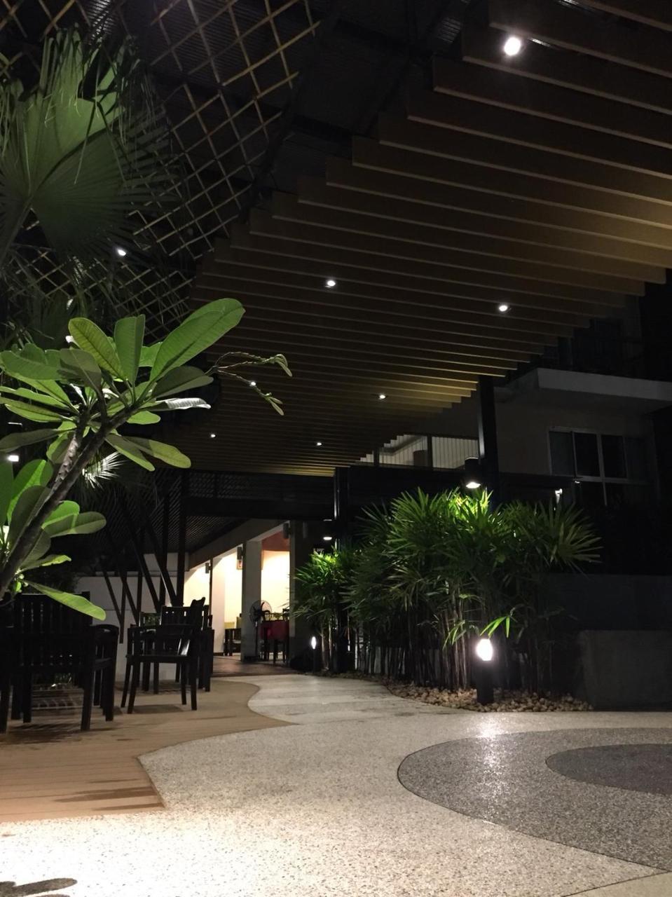 Siam Piman Hotel Бангкок Екстер'єр фото